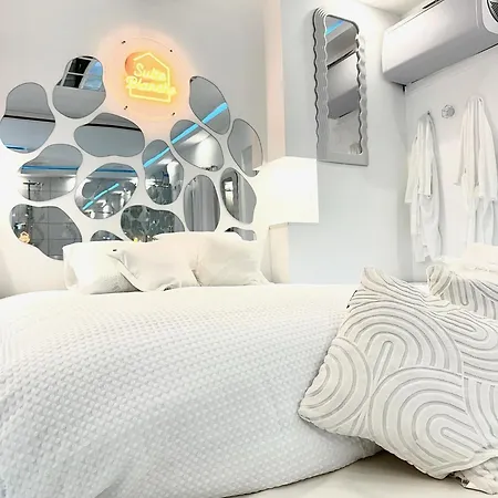 Apartament La Blanche Loveroom Thuir