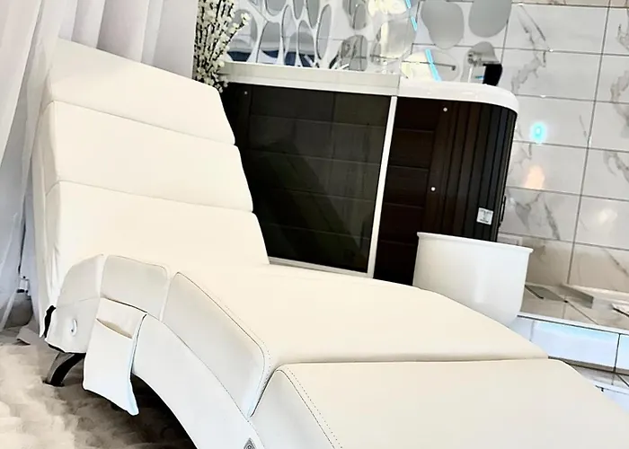 La Blanche Loveroom *